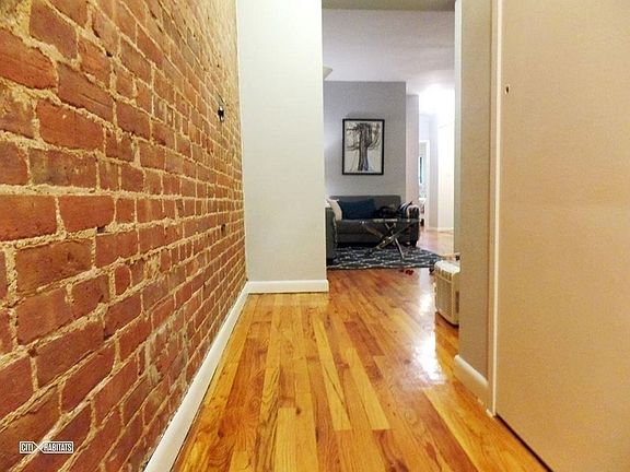 2nd image of 132 W 72nd St APT 1C