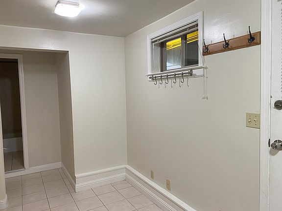 5th image of 64A Shotwell St