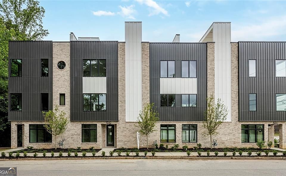 1st image of 1968 8th St #6