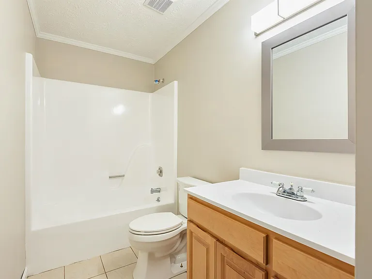 1908 Plumb Creek Cir — Photo 15
