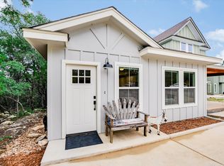 430 Shady Bluff Dr, Wimberley, TX 78676