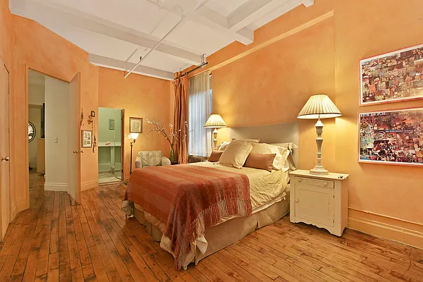 Sold by Corcoran | media 23