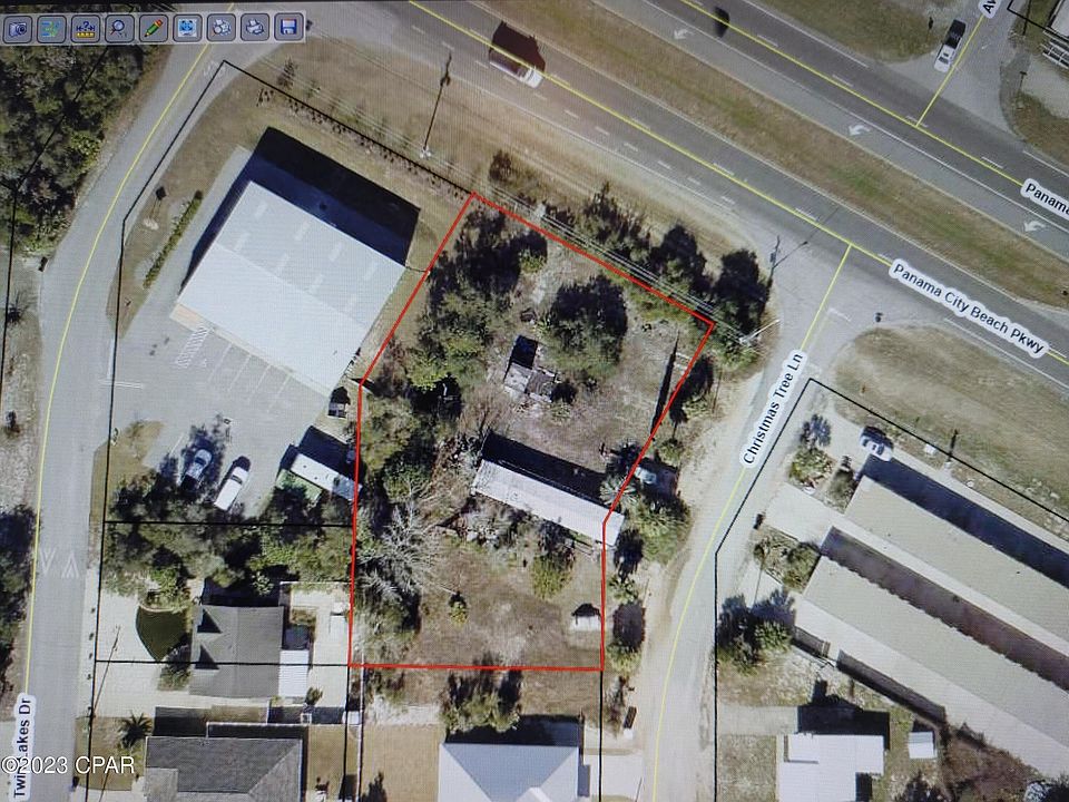 1st image of 339 Christmas Tree Ln
