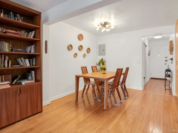 445 W 240th Street #6A, Bronx, NY 10463