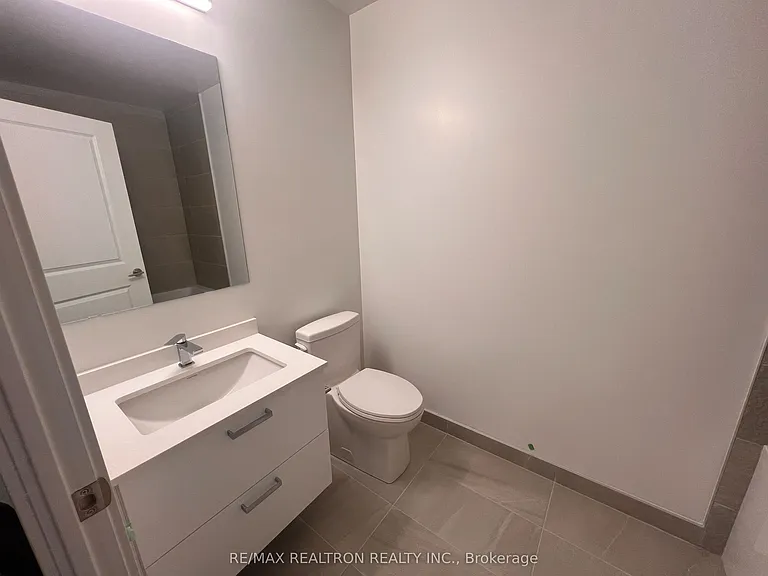 30 Upper Mall Way #2108 — Photo 13