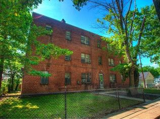 711 31st St SE APT 5, Washington, DC 20019