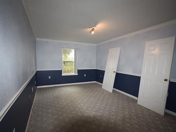 5th image of 1040 Catfish Creek Ct