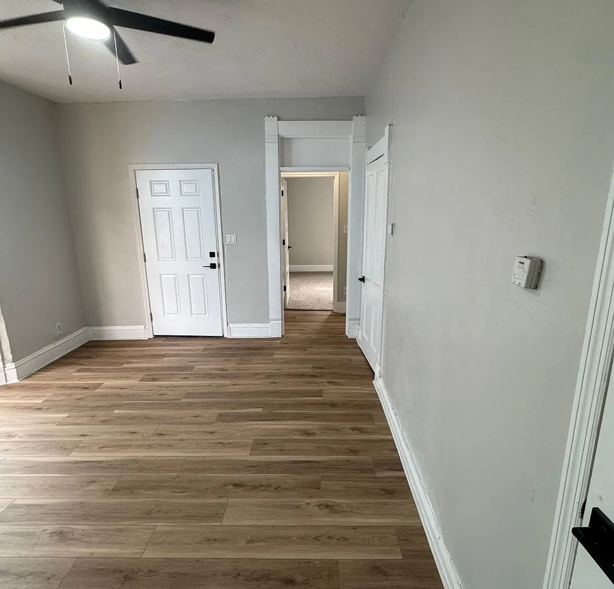 1 bed, 700 sqft, $700 — Photo 3