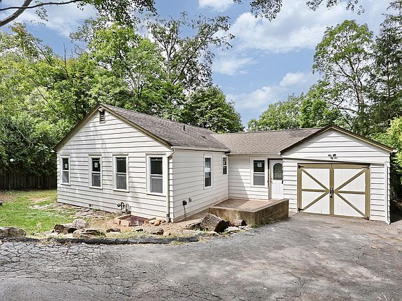 4th image of 40A Woodland Dr