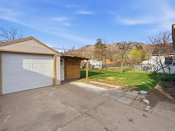 3rd image of 708 9th St