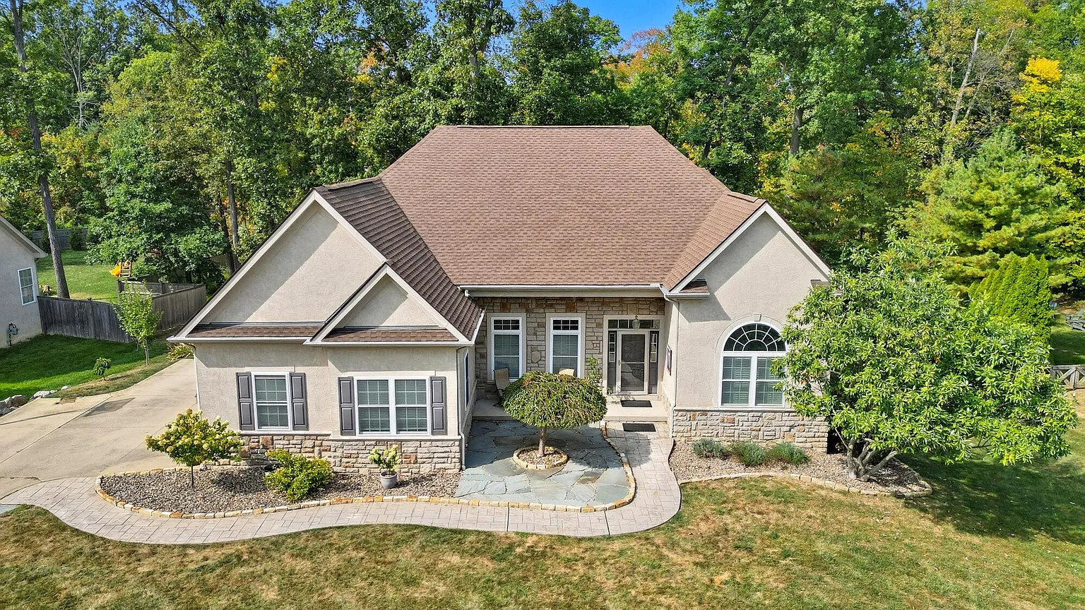 92 Buckeye Dr photo 1