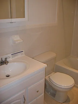 Rented by PMG Real Estate  | media 38