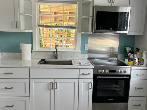 9 Jennifer St, Littleton, MA 01460
