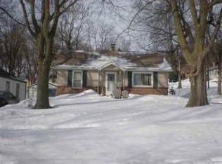 1902 Jefferson St, Bellevue, NE 68005