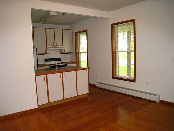 Kitchen/Living Area
