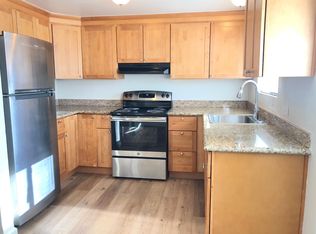 1300 Yulupa Ave APT 4, Santa Rosa, CA 95405