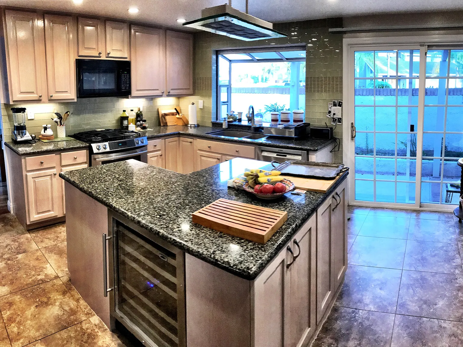 1 bed, $1,250 — Photo 4