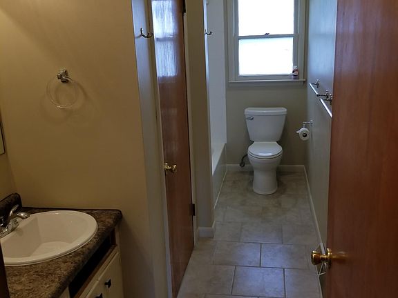 2nd image of 737 Lewis Ave