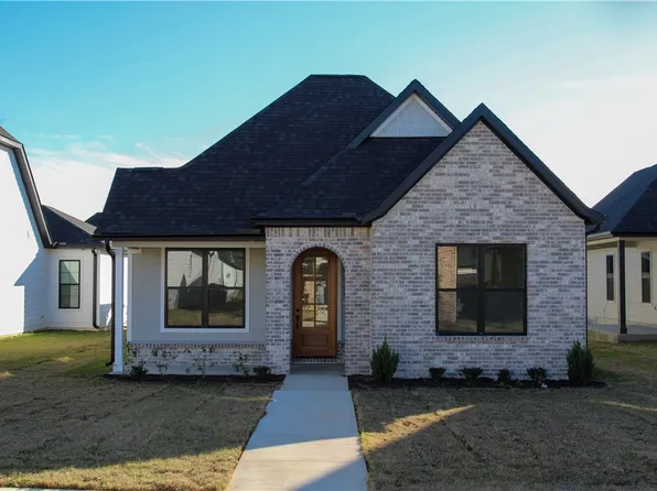 2331 31st St, Rogers, AR 72758