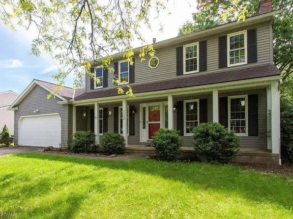 1130 Waterbury Dr, Medina, OH 44256