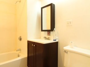 382 Riverway #22, Boston, MA 02115