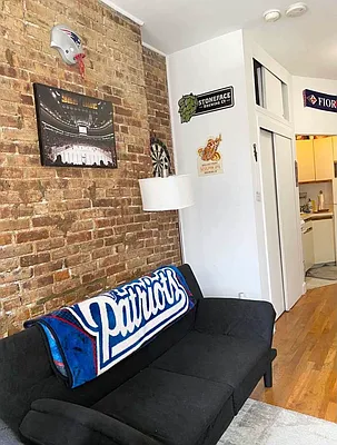 Rented by Corcoran | media 10