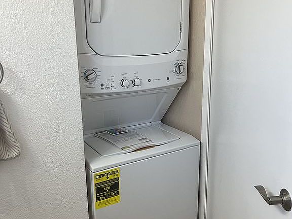 2023 New Washer and Dryer 