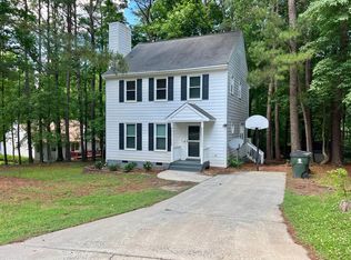 209 Round About Rd, Holly Springs, NC 27540