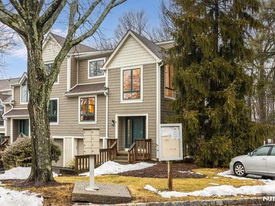 61 Mill Pond Rd, Woodland Park, NJ, 07424