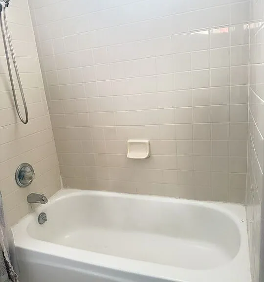 220 N Louise St #C — Photo 9