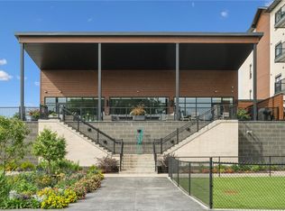 1953 1st Ave NE #503, Cedar Rapids, IA 52403