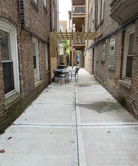 2453 W Walton St #3F — Photo 6