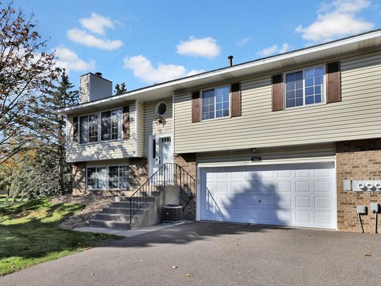 7665 Afton Ct, Woodbury, MN 55125