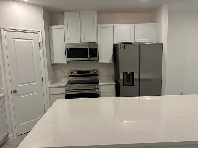 3541 Eagles Crossing Way — Photo 2