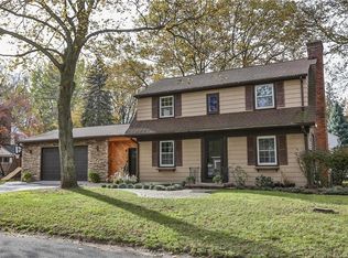 35 Fairlea Dr, Rochester, NY 14622