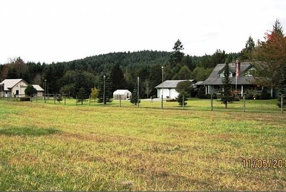 House, garage, greenhouse