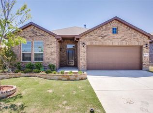 2532 Red Draw Rd, Fort Worth, TX 76177
