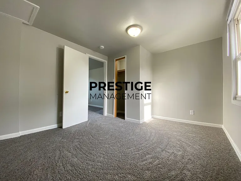 1236 W 17th Ave — Photo 6