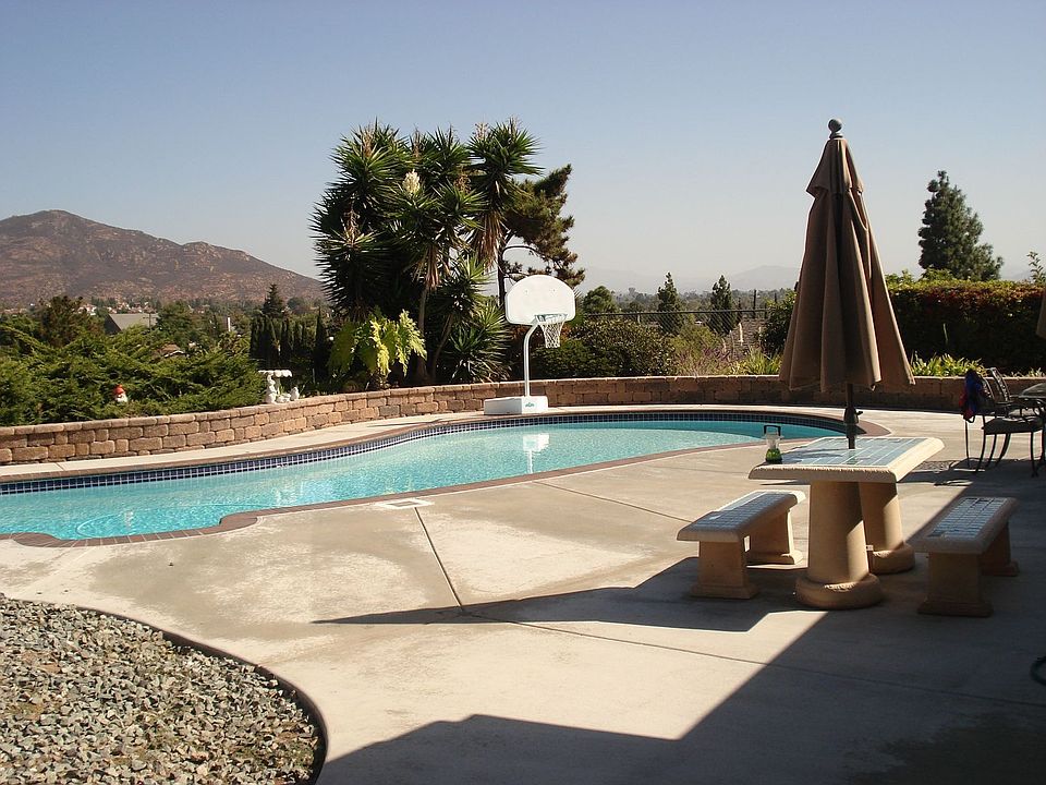backyard   view