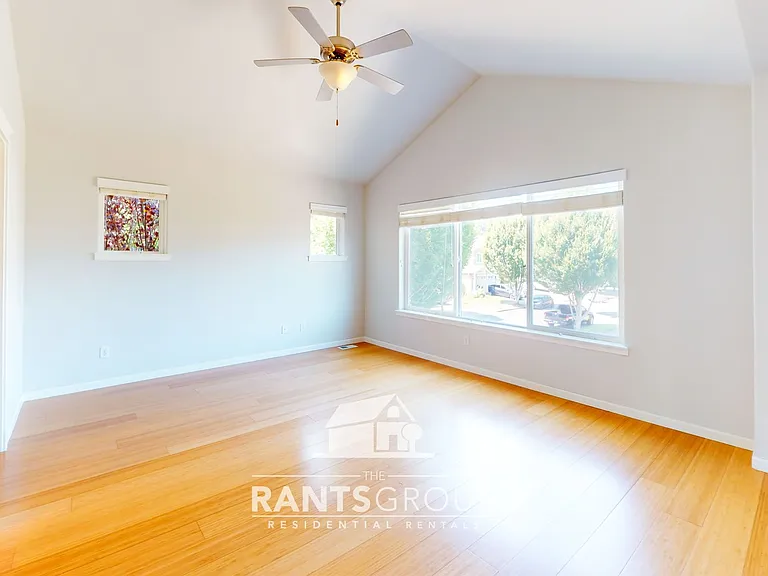 5146 Balustrade Blvd SE — Photo 8