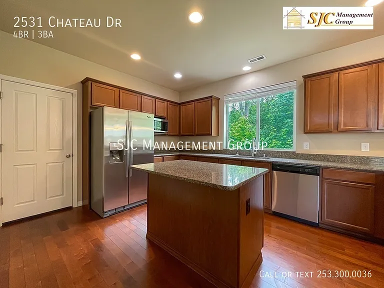 2531 Chateau Dr — Photo 7