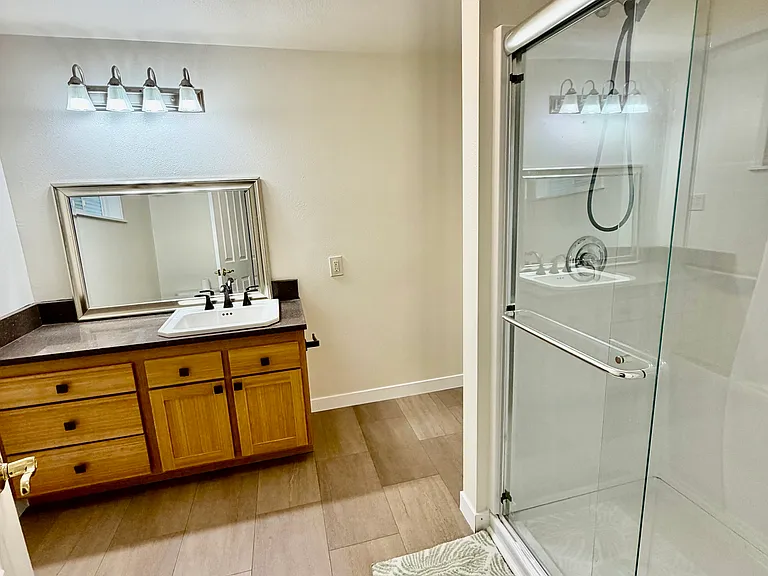 Primary bath