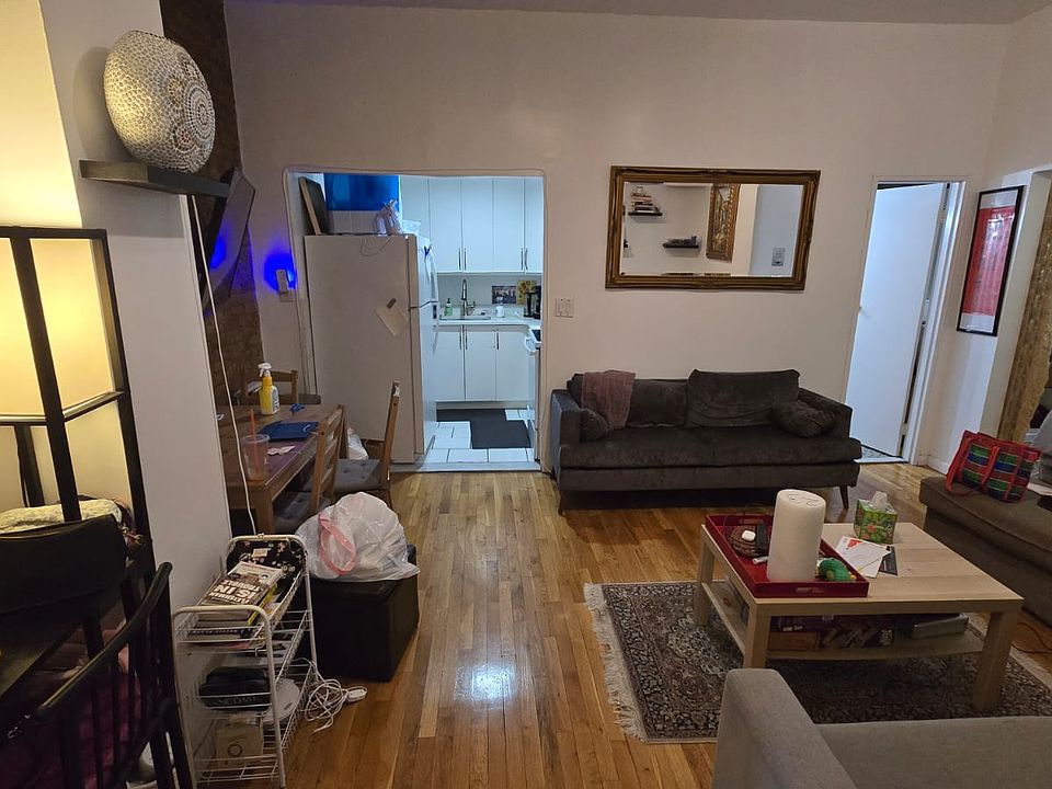 1st image of 27 W 15th St APT 3R