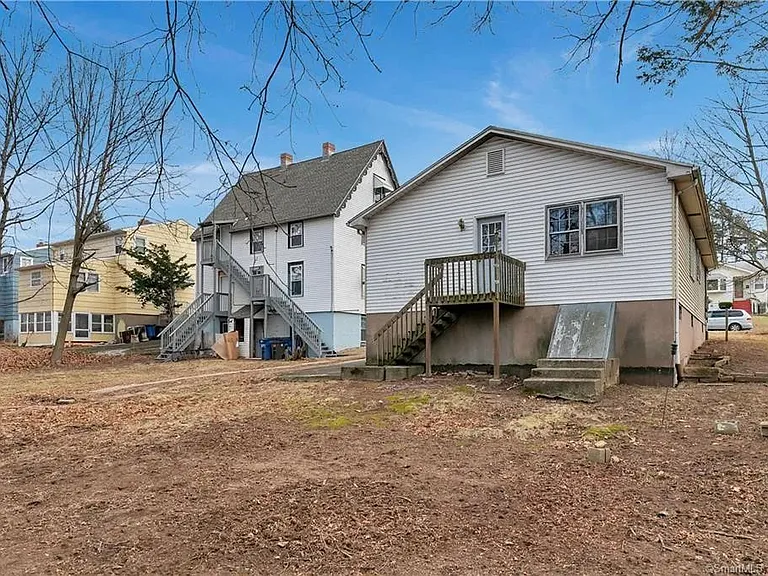 38 Diamond St — Photo 4