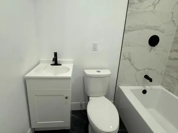 161 6th Ave #1 & 2, Troy, NY 12180