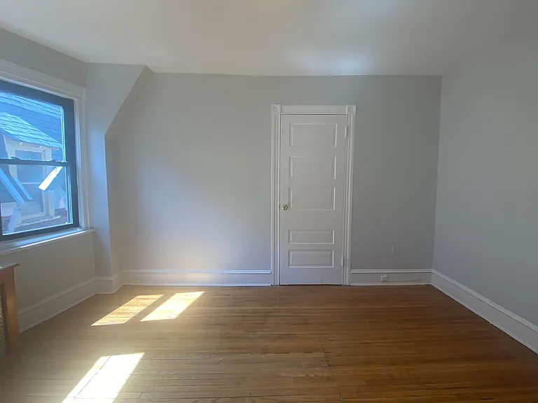 1100 S 46th St #3B — Photo 6