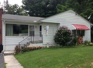 103 Maple St, Bluefield, VA 24605