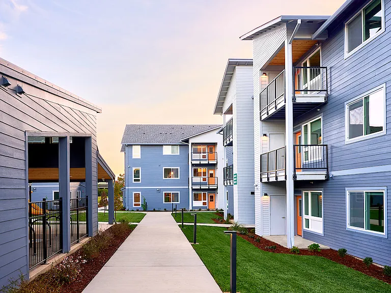 Rivergreen Landing Apartments — Photo 51