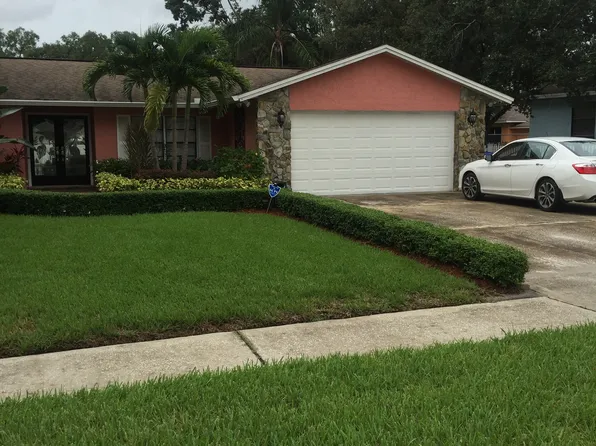 2805 Xanthus St, Tampa, FL 33614