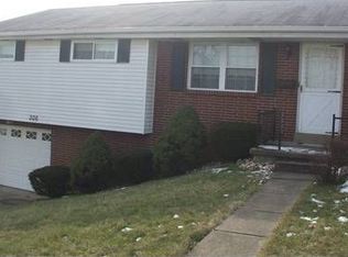 300 McClure St, Dravosburg, PA